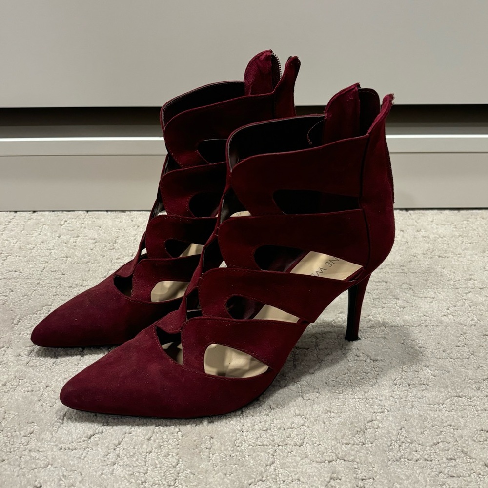 Nine West Cranberry Suede Cutout Booties
